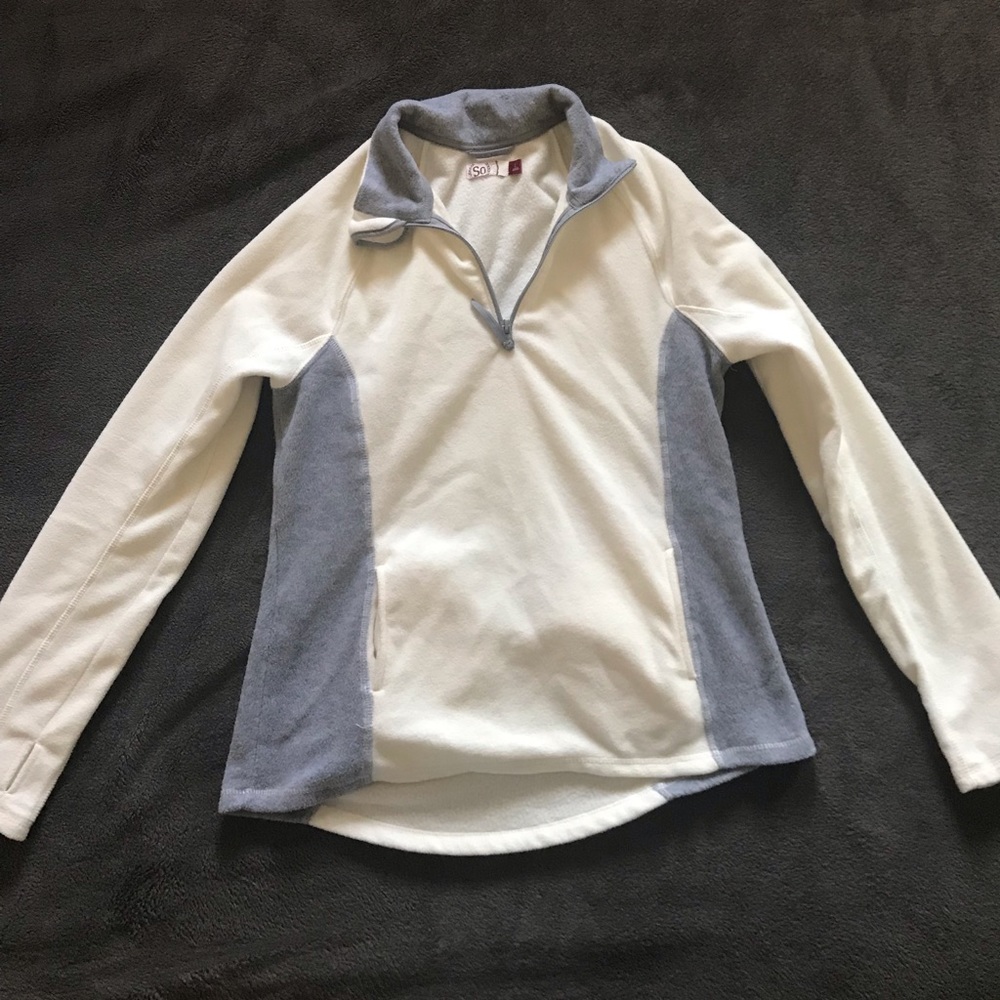 Half zip sweater size XL